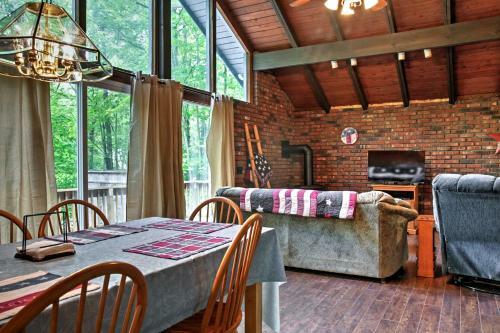 Rustic Forest Retreat - Near Hikes And Dianas Baths