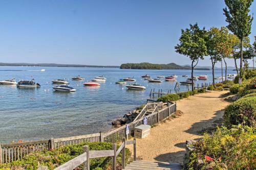 Bright Getaway With Lake Access - Near Gunstock