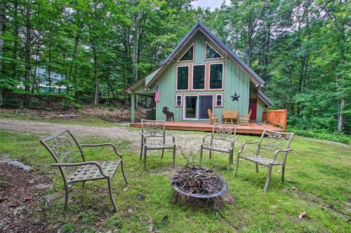 Charming Cabin In North Conway Near 4 Ski Resorts!