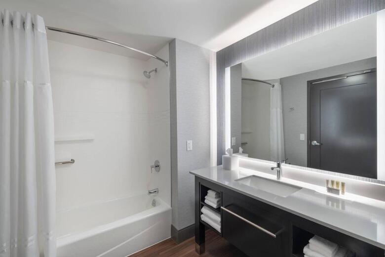 Hotel Residence Inn By Marriott Manchester Downtown