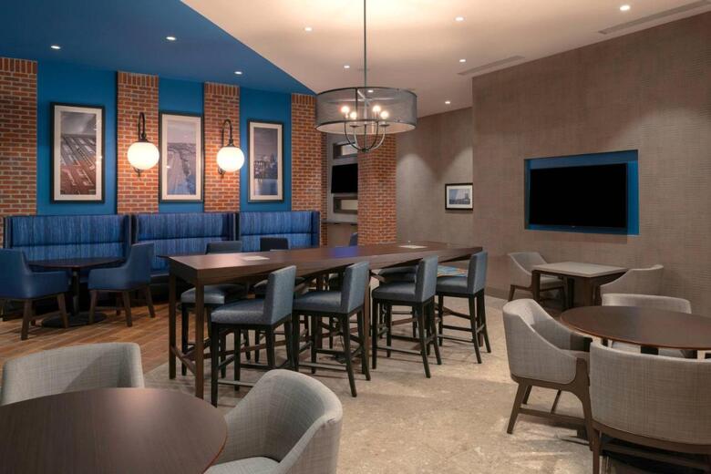 Hotel Residence Inn By Marriott Manchester Downtown