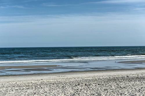 Newly Renovated Brigantine House With Bay View!