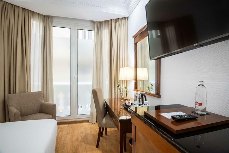 Hotel Meli� Plaza Valencia