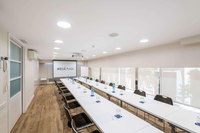 Hotel Meli� Plaza Valencia