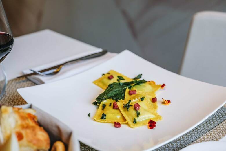 Hotel B4 Bologna Tower