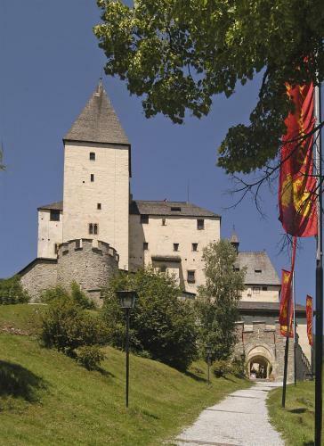 Hostal G�stehaus Trattner
