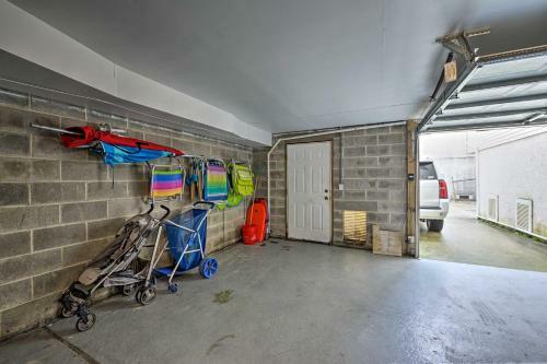 Wildwood Townhome Walk To Boardwalk And Beach!