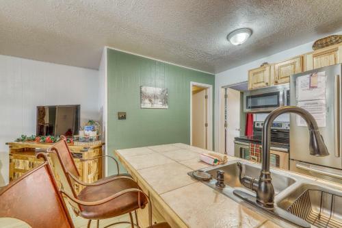 Pine Tree 209