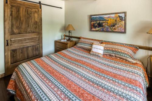Elk & Deer View Home