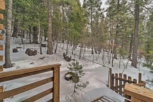Rustic Treehouse Bungalow 3 Mi To Ski Cloudcroft!