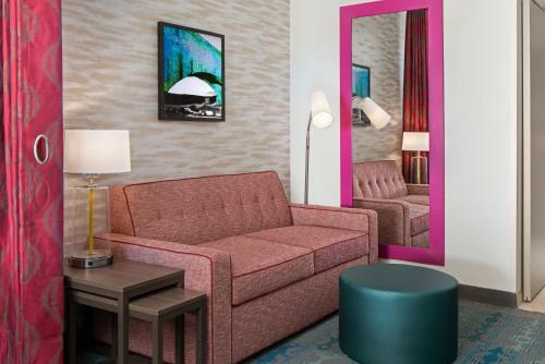 Hotel Home2 Suites By Hilton Carlsbad New Mexico