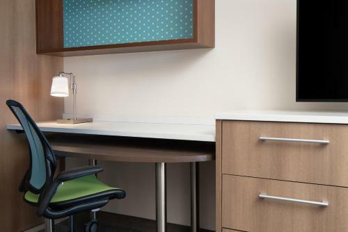 Hotel Home2 Suites By Hilton Carlsbad New Mexico