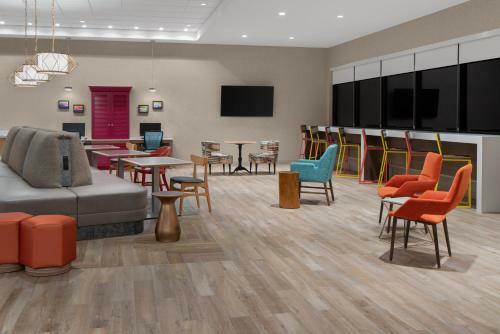 Hotel Home2 Suites By Hilton Carlsbad New Mexico