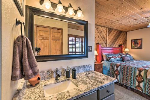Apartamento New Mexico Retreat With 5 Private Balconies!