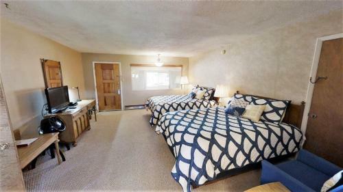 Suite 53