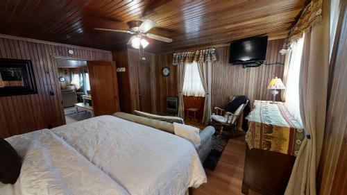 Ridgeview Lodge Deluxe
