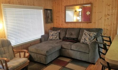 Honey Bear Cabin