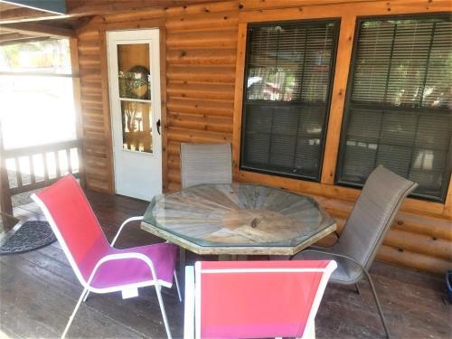 Upper Canyon Retreat