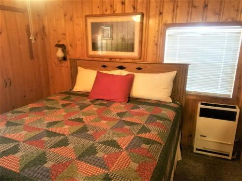 Upper Canyon Retreat