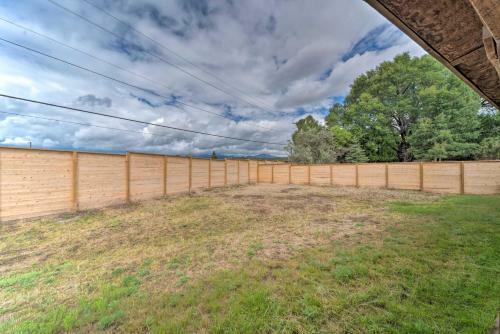 Rustic Ranch Retreat - 16 Mi To Ski Apache!