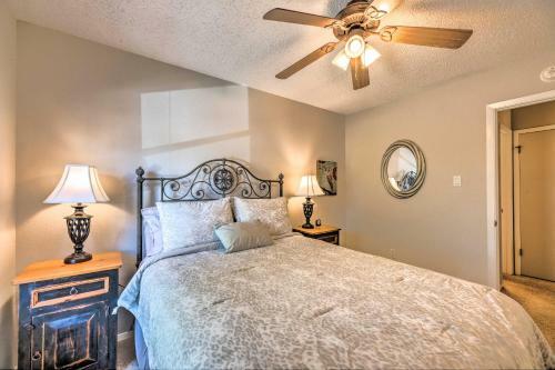 Apartamento Cozy Retreat With Deck - 2 5 Mi To Cedar Creek!