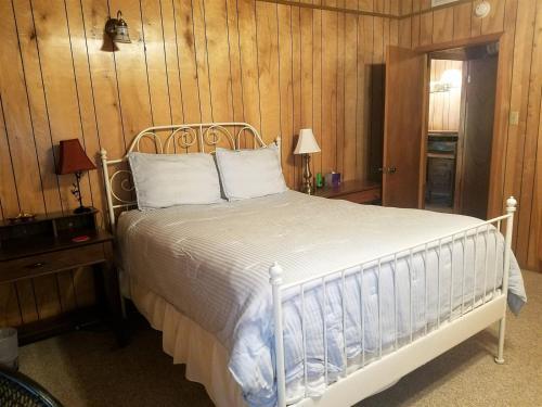 River Place Cabin