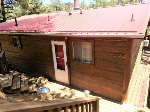 Comfy Cabin