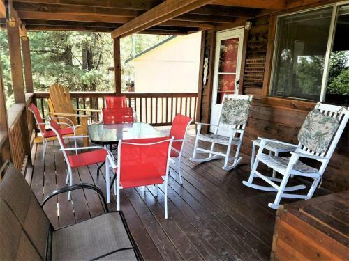 Comfy Cabin