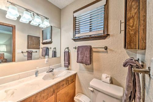 Apartamento Modern Mtn Condo Game Room, Bbq, Fireplaces!