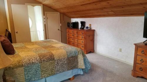Lowkeys Lodge