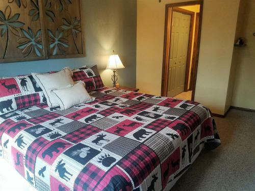 The Lodge At Mountain Shadows