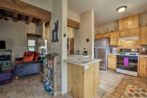 Adobe House With Patio - 1 Half Mi To Santa Fe Plaza!