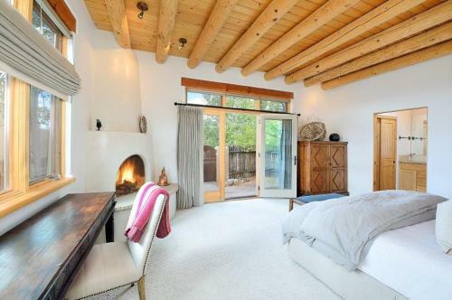 Bishop`s Lodge Villa 43d