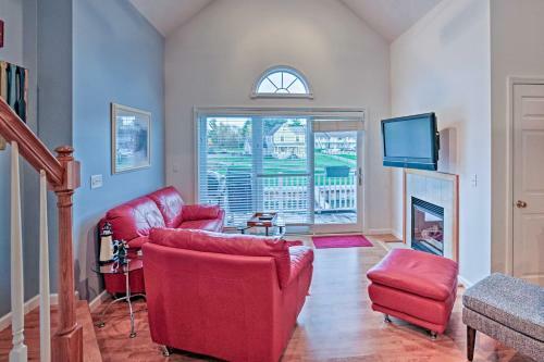 Townhome With Attached Boathouse On Alexandria Bay!