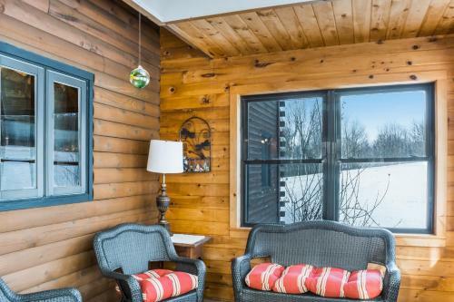 Hidden Lake Lodge