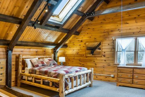 Hidden Lake Lodge