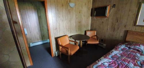 Motel Red Ranch Inn