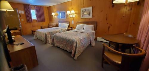 Motel Red Ranch Inn