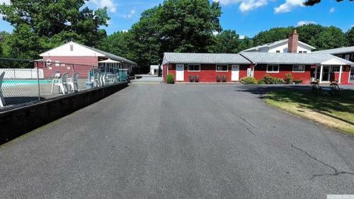 Motel Red Ranch Inn