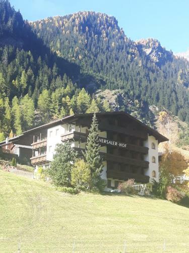 Hotel Versalerhof