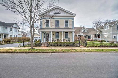 Apartamento Bright 2nd-floor Apt - Half Mi To Greenport Harbor!