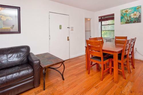 Midtown East Furnished Apartment