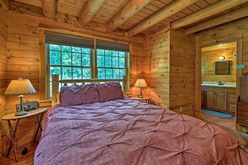 Stellar Wilmington House On 20 Wooded Adk Acres!