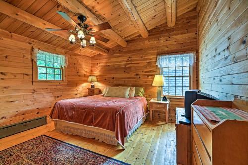 Stellar Wilmington House On 20 Wooded Adk Acres!