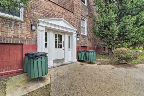 Apartamento Quaint Yonkers Condo - 1 Block To Hudson River!