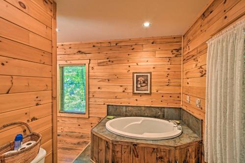 Andrews Cabin In Nantahala National Forest!