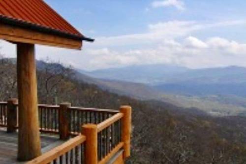 1 Br Cabin At Lodges At Eagles Nest - Gated Community