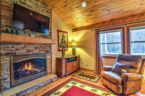 Quaint Banner Elk Home On 3 Acres - Ski Sugar Mtn!