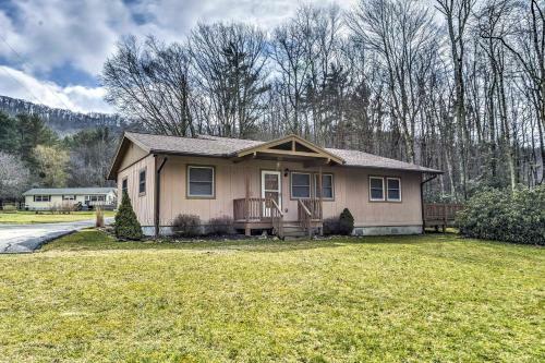 Quaint Banner Elk Home On 3 Acres - Ski Sugar Mtn!