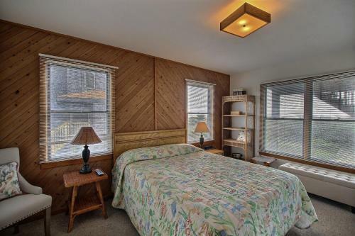 Captain's Quarters #5-2